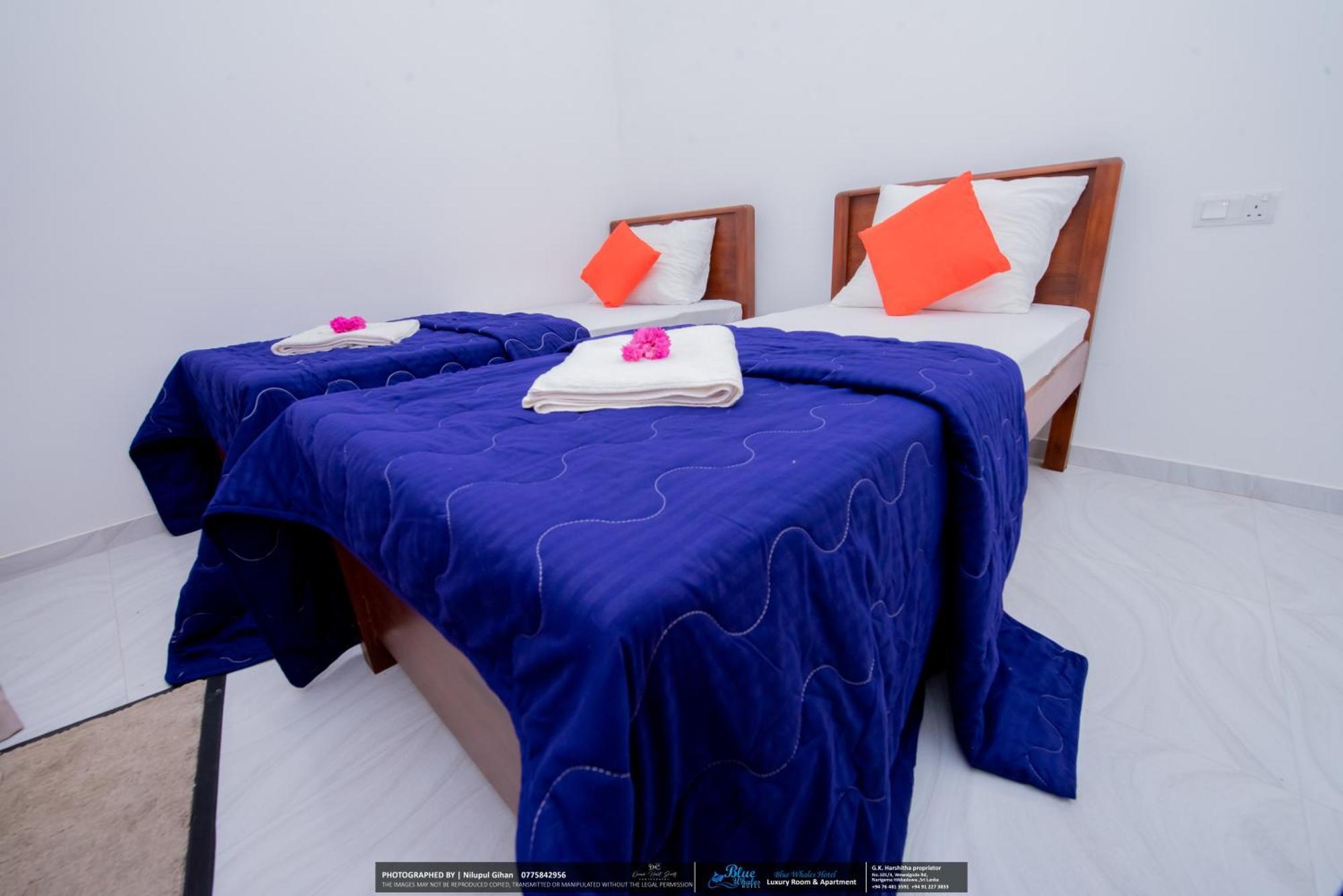 Blue Whales Hotel 希克杜沃 外观 照片